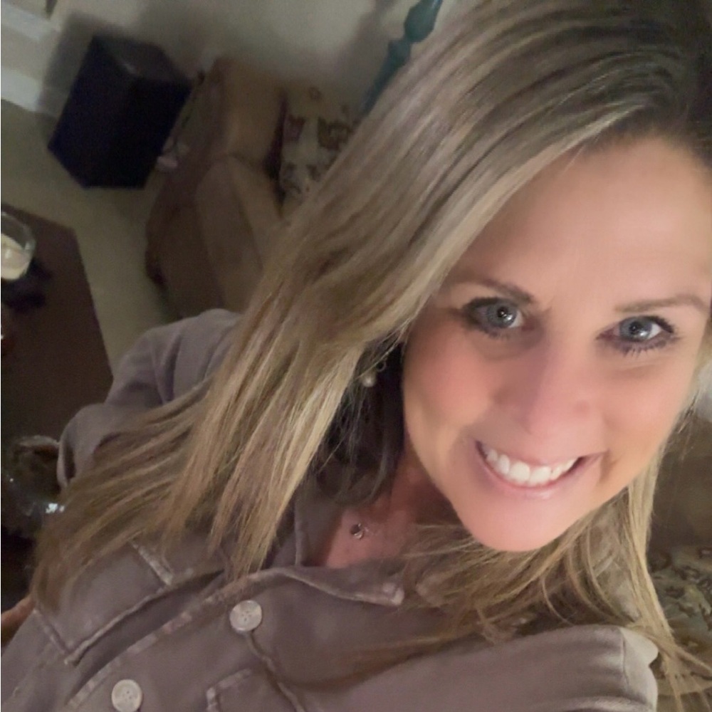 Meet your Posher, Stacey